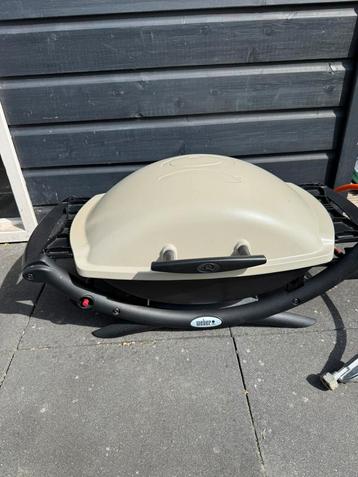 Weber Q2000 gas barbecue beschikbaar voor biedingen