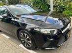 Mercedes-Benz A-Klasse A 180 d 116pk 7G-DCT 2019 Zwart, Auto's, 1345 kg, 4 cilinders, Leder en Stof, Zwart