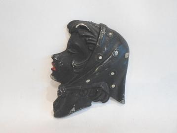 Vintage Wanddecoratie Metaal Masker beschikbaar voor biedingen