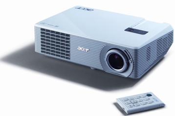 Acer H5350 DLP Projector beschikbaar voor biedingen