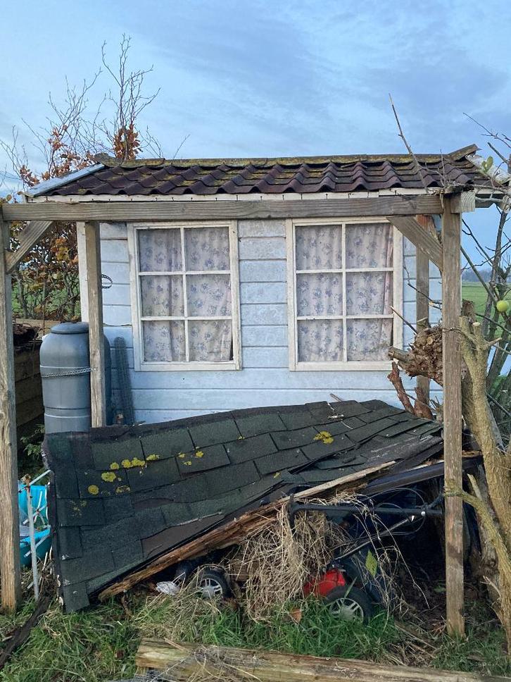 Moestuin huisje met houtkachelaansluiting, Tuin en Terras, Bergingen en Tuinkasten, Gebruikt, Overige typen, Hout, Ophalen