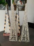 Twee leuke Kerst pyramides. LED. Nieuwstaat, Diversen, Ophalen of Verzenden, Zo goed als nieuw