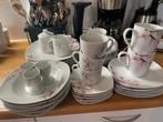 Prachtig Porseleinen Servies - 50 Stuks!, Huis en Inrichting, Keuken | Servies, Ophalen of Verzenden, Zo goed als nieuw, Overige stijlen