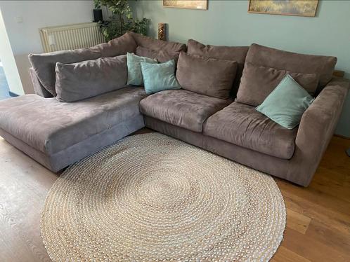 Bruine hoekbank met chaise longue, Huis en Inrichting, Banken | Sofa's en Chaises Longues, Gebruikt, Driepersoons, 250 tot 300 cm