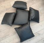 Zwarte sier kussens kunstleer, Huis en Inrichting, Woonaccessoires | Kussens, Ophalen of Verzenden, Zo goed als nieuw, Zwart, Vierkant