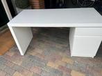 Mooi Ikea Malm bureau 140x65 cm, Ophalen, Gebruikt, Bureau