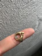 14k gouden ring met diamant, Ophalen of Verzenden, Zo goed als nieuw, 17 tot 18, Dame