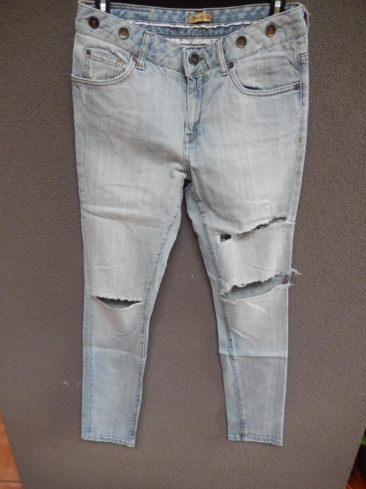 Twenty Three Ripped Jeans - Spijkerbroek W26, Kleding | Dames, Spijkerbroeken en Jeans, Zo goed als nieuw, W27 (confectie 34) of kleiner
