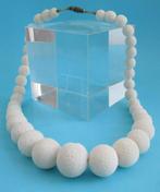 K10-1: Koraal-bollen- aflopend-WIT- 46½cm., Sieraden, Tassen en Uiterlijk, Tassen | Damestassen, Verzenden, Nieuw, Wit, Overige typen