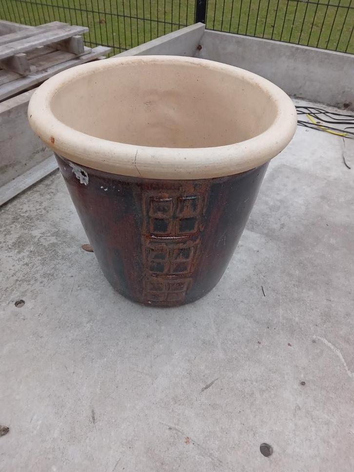 Tuin potten vierkantjes, Tuin en Terras, Bloempotten, Nieuw, Aardewerk, Tuin, Minder dan 40 cm, Minder dan 25 cm, Rond, Ophalen