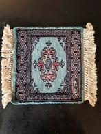 Handgeknoopt Mini Tapijt - 30x30 cm - Bijzondere Kleuren, Huis en Inrichting, Stoffering | Tapijten en Kleden, Minder dan 50 cm