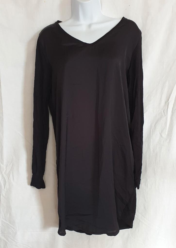 Nette zwarte jurk. Mt S Merk Enjou, Kleding | Dames, Jurken, Zo goed als nieuw, Maat 36 (S), Zwart, Knielengte, Ophalen of Verzenden