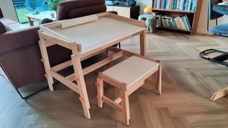 Ikea Flisat kinderbureau/tekentafel + krukje, Kinderen en Baby's, Kinderkamer | Tafels en Stoelen, Ophalen