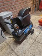 Goede compressor - ideaal voor spuitwerk, Gebruikt, 10 bar of meer, Ophalen of Verzenden, Minder dan 200 liter/min