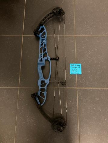 Hoyt Stratos bogen 9 stuks beschikbaar voor biedingen