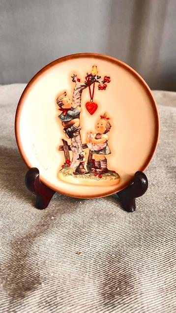 Hummel Bordjes - Diverse Motieven beschikbaar voor biedingen