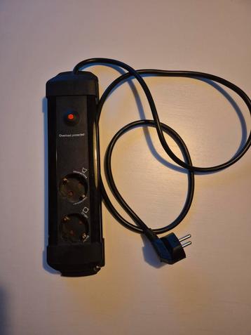Handson Stekkerdoos 2-voudig Wasmachine / Droger beschikbaar voor biedingen