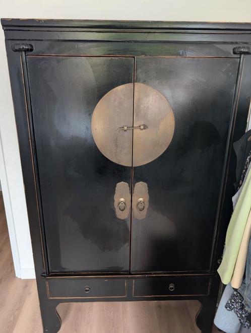 Chinese bruidskast met originele messing elementen, Antiek en Kunst, Antiek | Meubels | Kasten, Ophalen