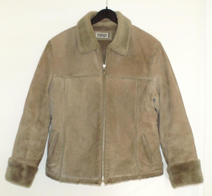 Suède Jasje, Kleding | Dames, Jassen | Winter, Zo goed als nieuw, Maat 42/44 (L), Beige, Ophalen of Verzenden