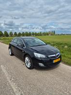 Opel Astra 1.4 Turbo Ecotec 103KW 5-D 2010 Zwart, Auto's, Origineel Nederlands, Te koop, 5 stoelen, 1400 kg