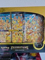 Pikachu V-union 25th Celebration box, Hobby en Vrije tijd, Verzamelkaartspellen | Pokémon, Ophalen of Verzenden, Nieuw, Booster