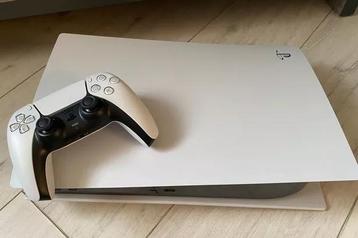 Playstation 5 disk met controller zgan beschikbaar voor biedingen