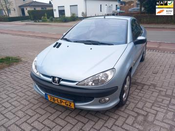 Peugeot 206 CC 1.6-16V Premium apk tot 16-04-2026 beschikbaar voor biedingen