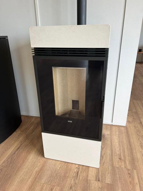 Showroommodel Pelletkachel Dama, Huis en Inrichting, Kachels, Zo goed als nieuw, Vrijstaand, Pelletkachel, Overige brandstoffen