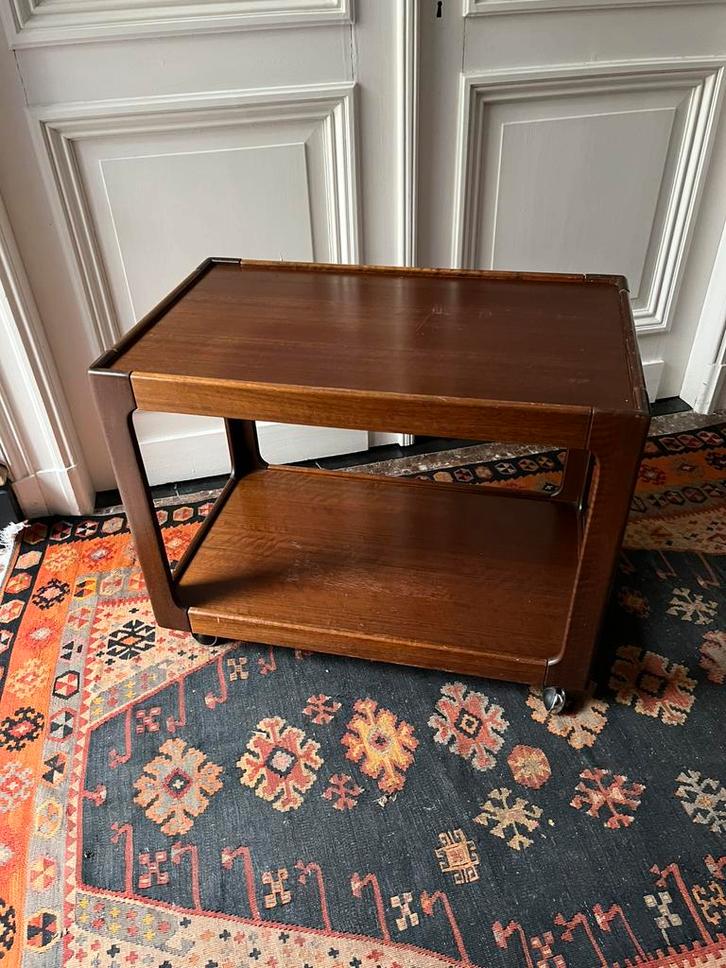 AUTHENTIEKE DEENS DESIGN ROLTAFEL SIDETABLE TAFEL SALON, Antiek en Kunst, Antiek | Meubels | Tafels, Ophalen