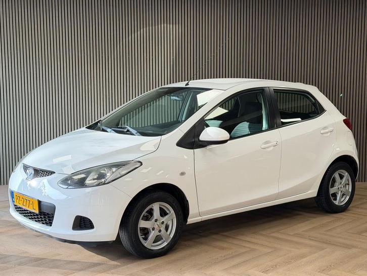 Mazda 2 AUTOMAAT PARKEERSENSOREN ACHTER AIRCO, Auto's, Mazda, Bedrijf, Te koop, ABS, Airconditioning, Boordcomputer, Elektrische buitenspiegels