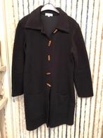 V) a01 alma mater zwarte jas met houtje touwtje maat l, Maat 42/44 (L), Ophalen of Verzenden, Zo goed als nieuw, Alma mater