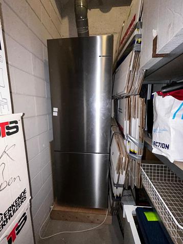 Bosch KGN49EICF Koelkast - Den Haag beschikbaar voor biedingen