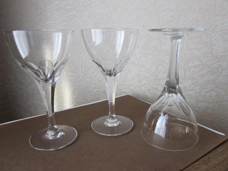 Zes mooie kristal aperitief glazen - geslepen facetten, Antiek en Kunst, Antiek | Glas en Kristal, Verzenden