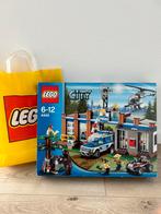 Lego 4440 / Lego Bospolitie hoofdkwartier / nieuw, Kinderen en Baby's, Speelgoed | Duplo en Lego, Nieuw, Complete set, Ophalen of Verzenden