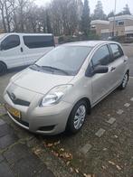 Toyota Yaris 1.3 16V Vvt-i 5DR 2010 Bruin, Voorwielaandrijving, 4 cilinders, Bruin, 1329 cc