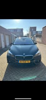 BMW 2-Serie Active Tourer 225xe 224pk Aut 2017 Zwart, Auto's, BMW, Automaat, Bluetooth, Zwart, Zwart