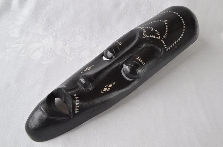 Afrikaans zwart houten Masker, ingelegd met parelmoer, 48cm, Antiek en Kunst, Kunst | Niet-Westerse kunst, Ophalen of Verzenden