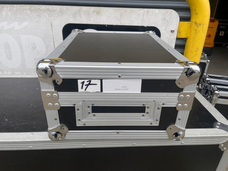Nieuwe Flightcases Mixer of Cd Speler 33x43cm 8+7cm  case 17, Muziek en Instrumenten, Behuizingen en Koffers, Nieuw, Overige instrumenten