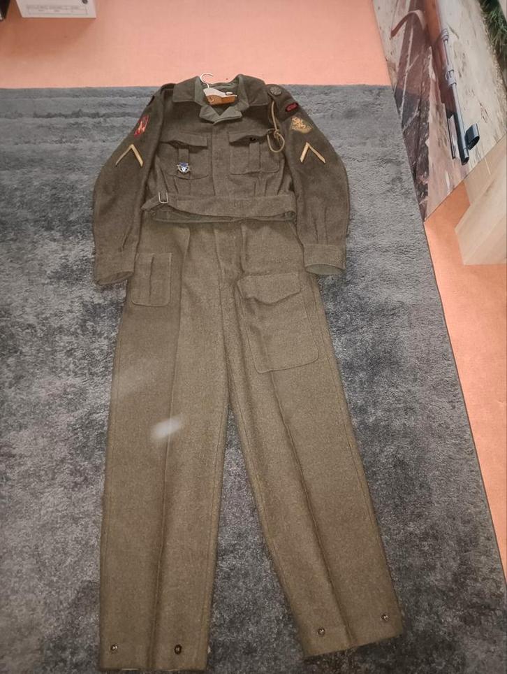 Vintage Nederlands Militair Uniform, Verzamelen, Militaria | Tweede Wereldoorlog, Ophalen