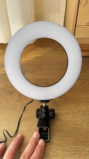 Usb light ring beschikbaar voor biedingen