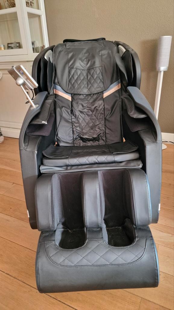 Luxe Massagestoel - Ontspanning gegarandeerd!, Huis en Inrichting, Stoelen, Zo goed als nieuw, Eén, Kunststof, Leer, Blauw, Ophalen