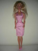 Barbie in lichtroze jurk, Ophalen of Verzenden, Zo goed als nieuw, Barbie