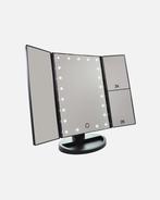 Make-up mirror with LED and magnification. Spiegel, Huis en Inrichting, Woonaccessoires | Spiegels, Ophalen, Minder dan 50 cm