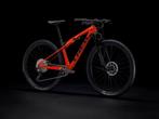TREK Supercaliber 9.6 Radioactive Red /Trek Black L L, Fietsen en Brommers, Fietsen | Mountainbikes en ATB, -, - 0
-, NL, Nieuw