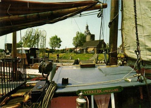 Enkhuizen, Doorkijkje - boot netten - 1978 gelopen, Verzamelen, Ansichtkaarten | Nederland, Gelopen, Utrecht, 1960 tot 1980, Ophalen of Verzenden