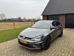 Volkswagen Golf 1.5 TSI 150pk 7-DSG 2018 Grijs R line, Auto's, Volkswagen, 4 cilinders, 1500 cc, Zilver of Grijs, Voorwielaandrijving