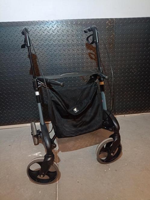 Zeer exclusieve, dum opvouwbare rollator, TOPRO Troja 150, Diversen, Rollators, Zo goed als nieuw, Opvouwbaar, Ophalen