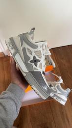 Louis Vuitton Sneakers - Maat 39, Ophalen of Verzenden, Zo goed als nieuw, Wit, Sneakers of Gympen