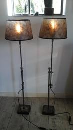 2 klassieke Lampen, Huis en Inrichting, Lampen | Tafellampen, Ophalen of Verzenden, Zo goed als nieuw, 75 cm of meer