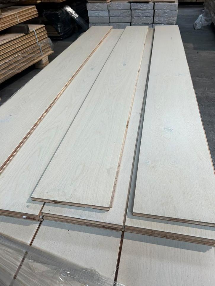 Restpartij eiken vloerdelen massief eiken wit geoleid, Huis en Inrichting, Stoffering | Vloerbedekking, Nieuw, Ophalen of Verzenden